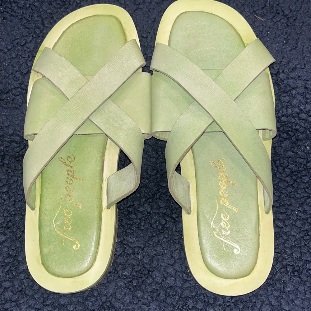 Free People Shoe 
Del Mar Sandal Slide Flat Slip On Mint Green Cross Open Toe 7 - Picture 3 of 6